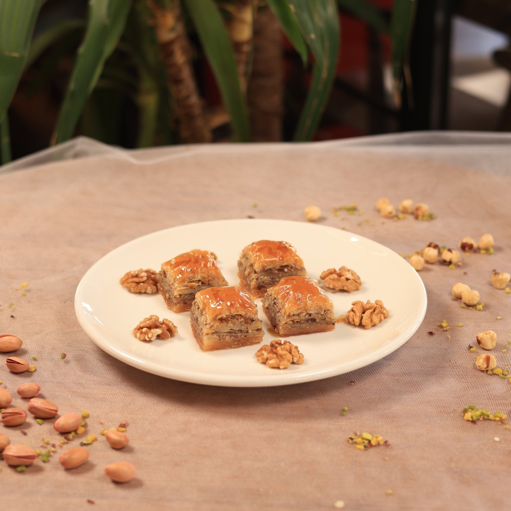 Cevizli Ev Baklavası Cevizli Ev Baklavası