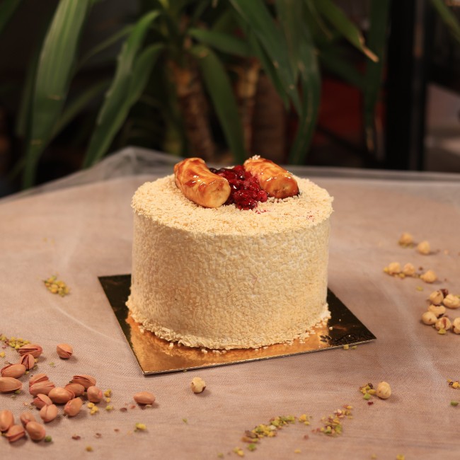 Muz Frambuaz Yaş Pasta Muz Frambuaz Yaş Pasta