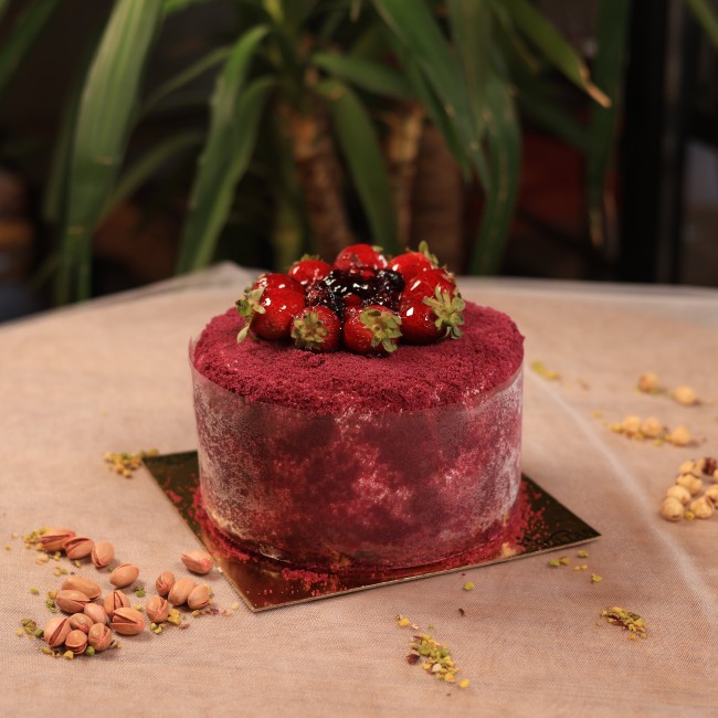 Orman Meyve Çilek Yaş Pasta Orman Meyve Çilek Yaş Pasta